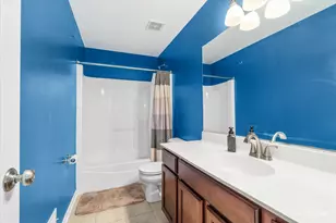 8105 Aaron Ln, Joliet, IL 60431 - Photo 17