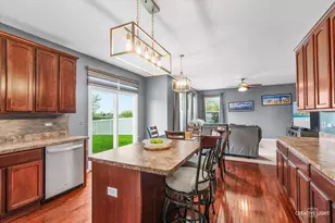 8105 Aaron Ln, Joliet, IL 60431 - Photo 7