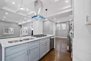 553 N Leamington Ave, Chicago, IL 60644 - Photo 7