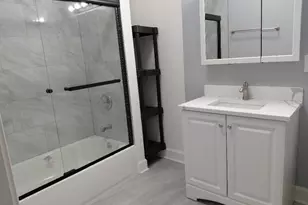 34 W 110th Pl, Chicago, IL 60628 - Photo 9