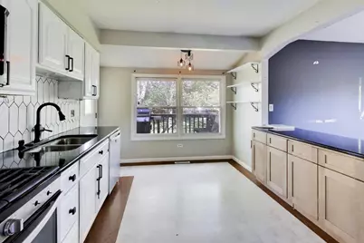 9505 Elm Lane, Crystal Lake, IL 60014 - Photo 9