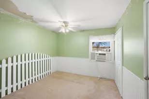 105 E Center St, Glenwood, IL 60425 - Photo 7