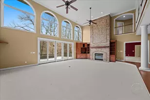 54 Woodland Dr, Yorkville, IL 60560 - Photo 5