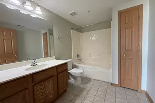 16600 Liberty Cir, Orland Park, IL 60467 - Photo 13