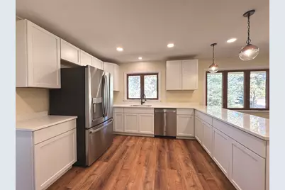 210 S Small Avenue, Kankakee, IL 60901 - Photo 11