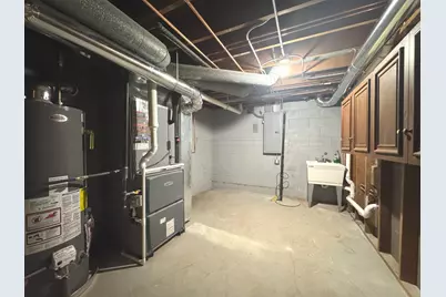 210 S Small Avenue, Kankakee, IL 60901 - Photo 39