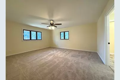 210 S Small Avenue, Kankakee, IL 60901 - Photo 13