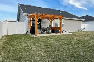 6064 Park View Dr, Bourbonnais, IL 60914 - Photo 21