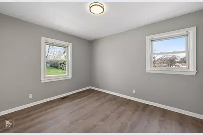 1013 Sunnydale Boulevard, Streamwood, IL 60107 - Photo 9