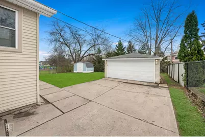 1013 Sunnydale Boulevard, Streamwood, IL 60107 - Photo 21