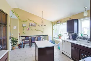 520 Calgary Way, Belvidere, IL 61008 - Photo 7