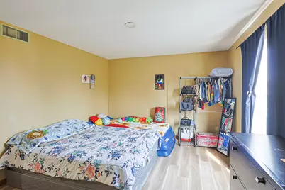 520 Calgary Way, Belvidere, IL 61008 - Photo 17