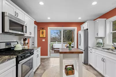 207 Glen Avenue, Crystal Lake, IL 60014 - Photo 9