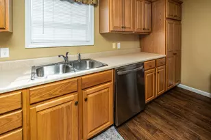 1802 Bridge St, Marion, IL 62959 - Photo 13