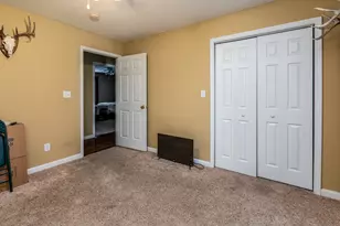 1802 Bridge St, Marion, IL 62959 - Photo 21