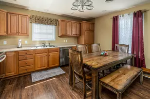 1802 Bridge St, Marion, IL 62959 - Photo 11