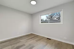 108 Walnut Dr, Streamwood, IL 60107 - Photo 17