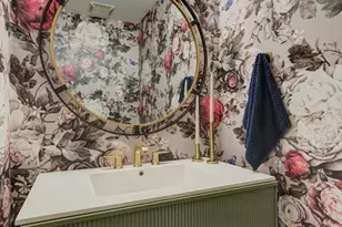 160 E Illinois St, Chicago, IL 60611 - Photo 15