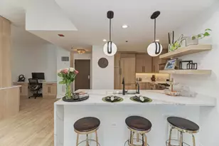 160 E Illinois St, Chicago, IL 60611 - Photo 7