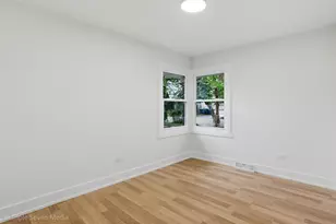 9817 Washington Ave, Oak Lawn, IL 60453 - Photo 17