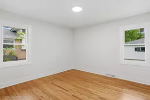 9817 Washington Ave, Oak Lawn, IL 60453 - Photo 13