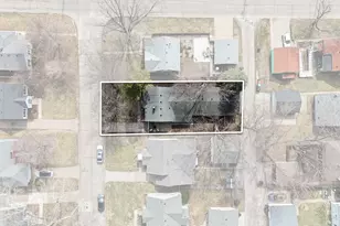 2052 37th St, Rock Island, IL 61201 - Photo 23