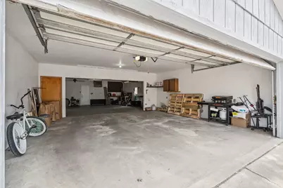 2052 37th Street, Rock Island, IL 61201 - Photo 17