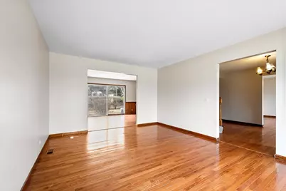 2908 Parkside Drive, Highland Park, IL 60035 - Photo 5