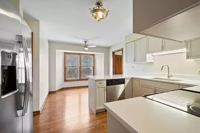 2908 Parkside Drive, Highland Park, IL 60035 - Photo 9