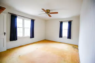 422 N Hennepin Ave, Dixon, IL 61021 - Photo 21