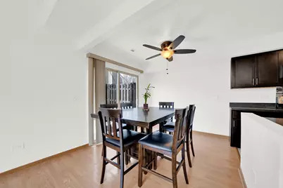 1390 N Knollwood Drive #1390, Palatine, IL 60067 - Photo 7