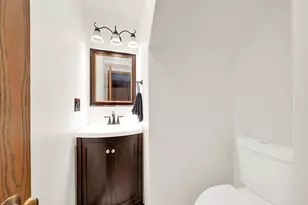 1390 N Knollwood Dr, Palatine, IL 60067 - Photo 11