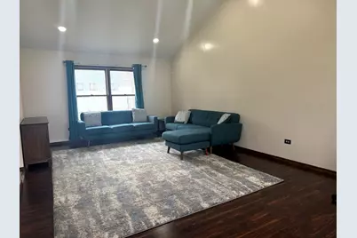 39 Dennison Drive, Glendale Heights, IL 60139 - Photo 5