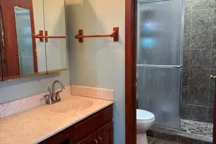 39 Dennison Dr, Glendale Heights, IL 60139 - Photo 17