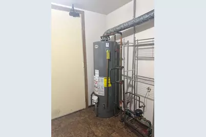 39 Dennison Drive, Glendale Heights, IL 60139 - Photo 13