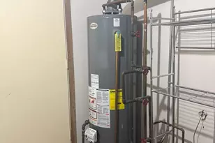 39 Dennison Dr, Glendale Heights, IL 60139 - Photo 13