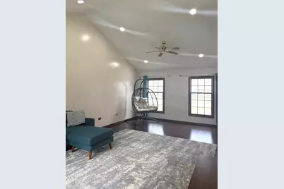 39 Dennison Drive, Glendale Heights, IL 60139 - Photo 3