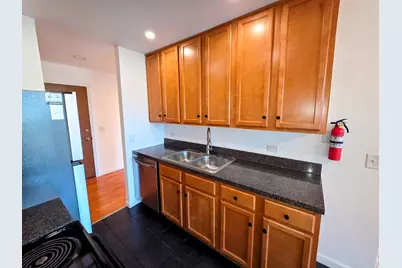 5950 Oakwood Drive #2D, Lisle, IL 60532 - Photo 7