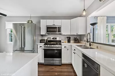 627 Ascot Lane, Streamwood, IL 60107 - Photo 3