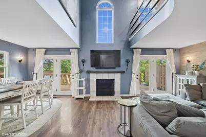 627 Ascot Lane, Streamwood, IL 60107 - Photo 5