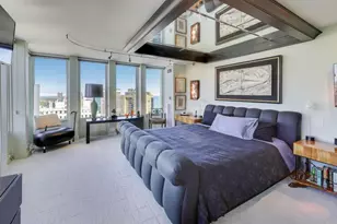 100 E Walton St, Chicago, IL 60611 - Photo 29