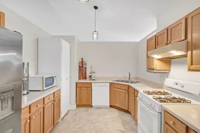 3355 Blue Ridge Drive, Carpentersville, IL 60110 - Photo 5