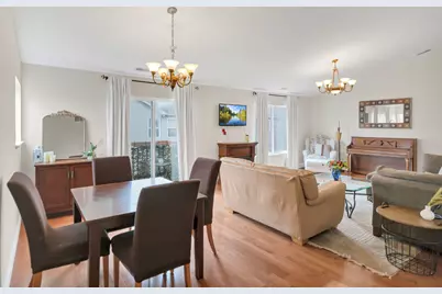 3355 Blue Ridge Drive, Carpentersville, IL 60110 - Photo 3