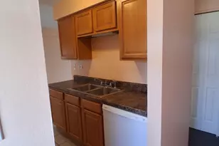 1845 White Chapel Dr, Mount Prospect, IL 60056 - Photo 3
