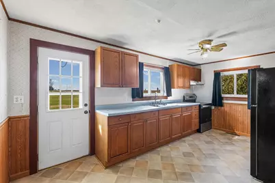 104 E Allen Street, Allerton, IL 61810 - Photo 9