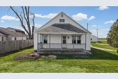 104 E Allen Street, Allerton, IL 61810 - Photo 1