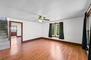 104 E Allen St, Allerton, IL 61810 - Photo 5