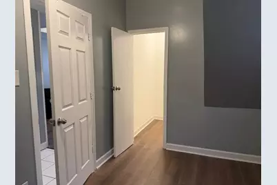 3033 S Kenneth Avenue, Chicago, IL 60623 - Photo 17