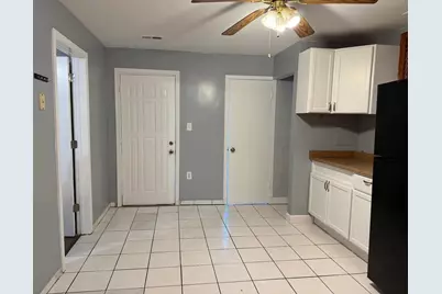 3033 S Kenneth Avenue, Chicago, IL 60623 - Photo 13