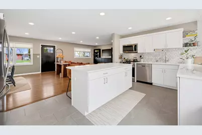 6213 Leonard Avenue, Downers Grove, IL 60516 - Photo 5